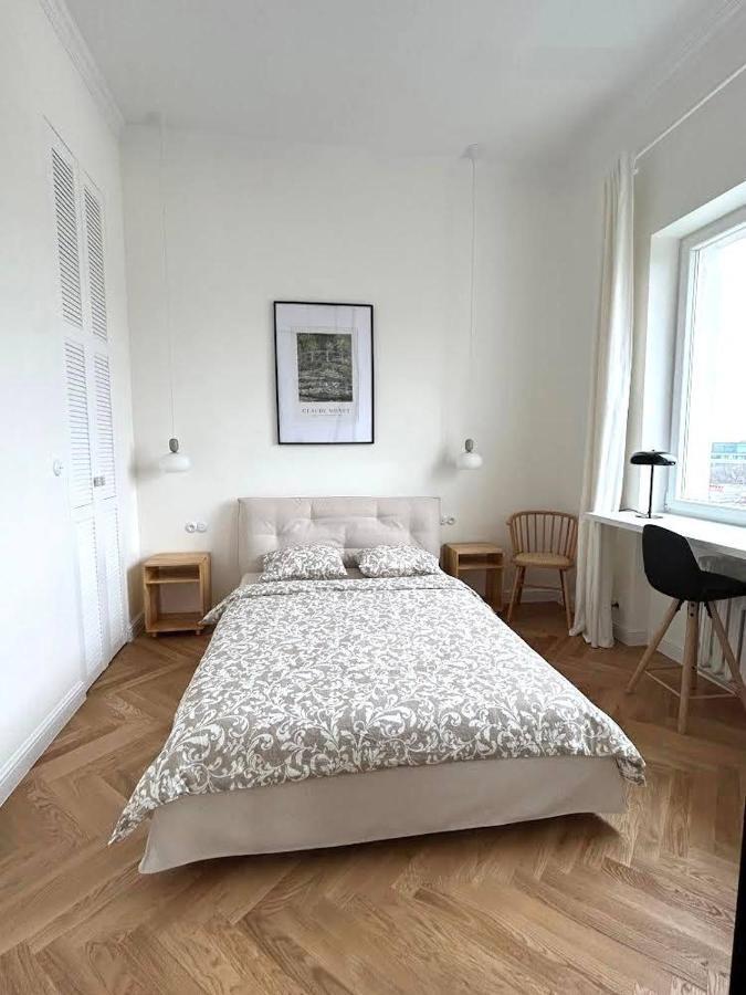 Old Town Residence , Wi-Fi , 2-Beds , Aesthetics - By Hik Apartments Варшава Екстер'єр фото